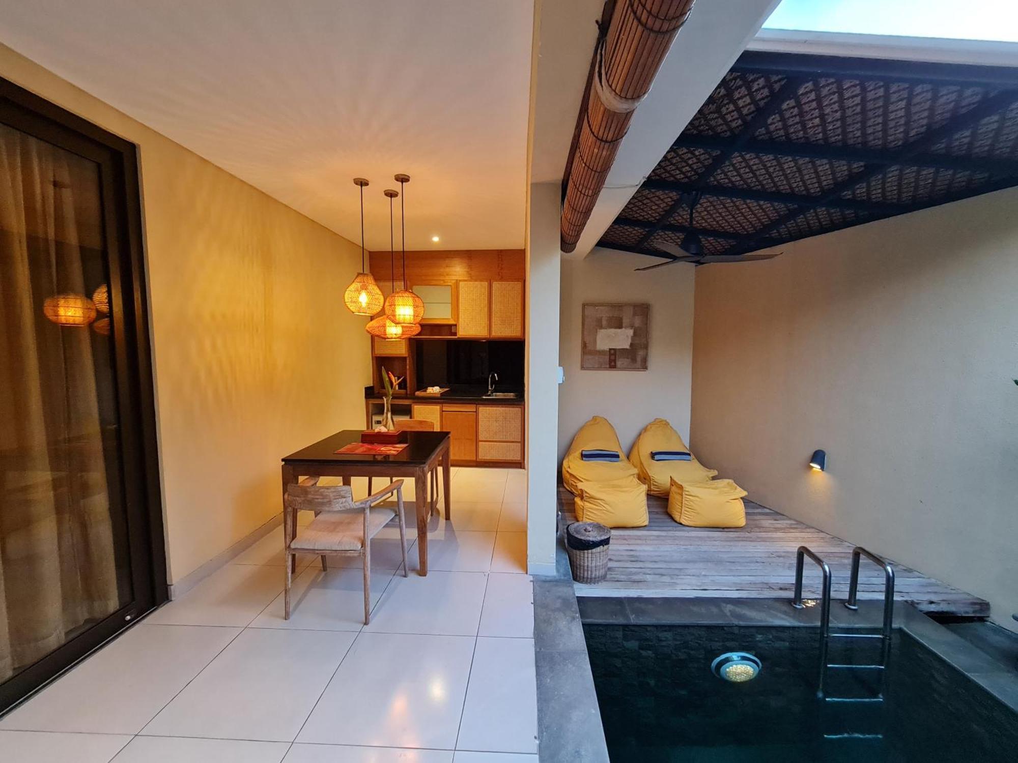 Lasanti Villas Seminyak Buitenkant foto